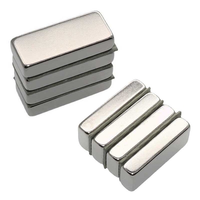 Prostokątne potężne magnesy neodymowe Trwałe magnesy ziem rzadkich 30 X 10 X 5 mm