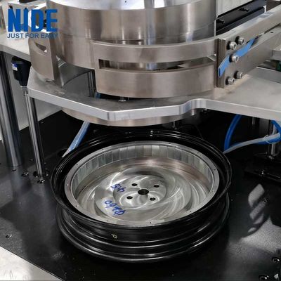 Automatyczna maszyna do wkładania kleju magnetycznego do obrotowego silnika kołowego