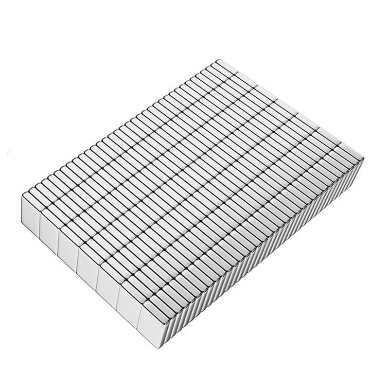 Magnesy ziem rzadkich Małe magnesy neodymowe o dużej wytrzymałości 20 X 10 X 3 mm